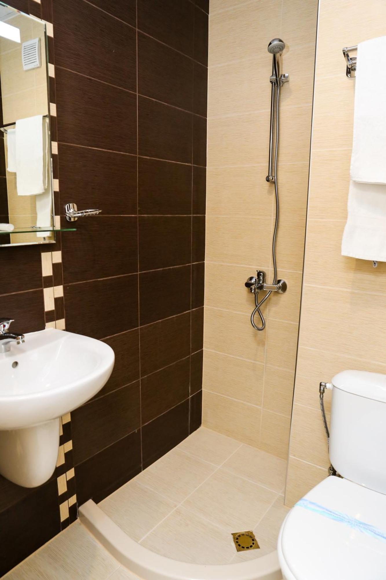 Hotel Bulgaria Kŭrdzhali Værelse billede