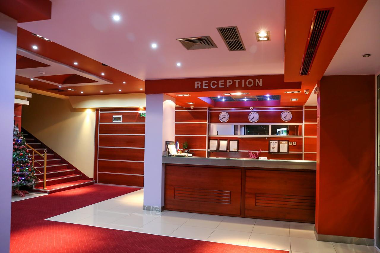 Hotel Bulgaria Kŭrdzhali Eksteriør billede