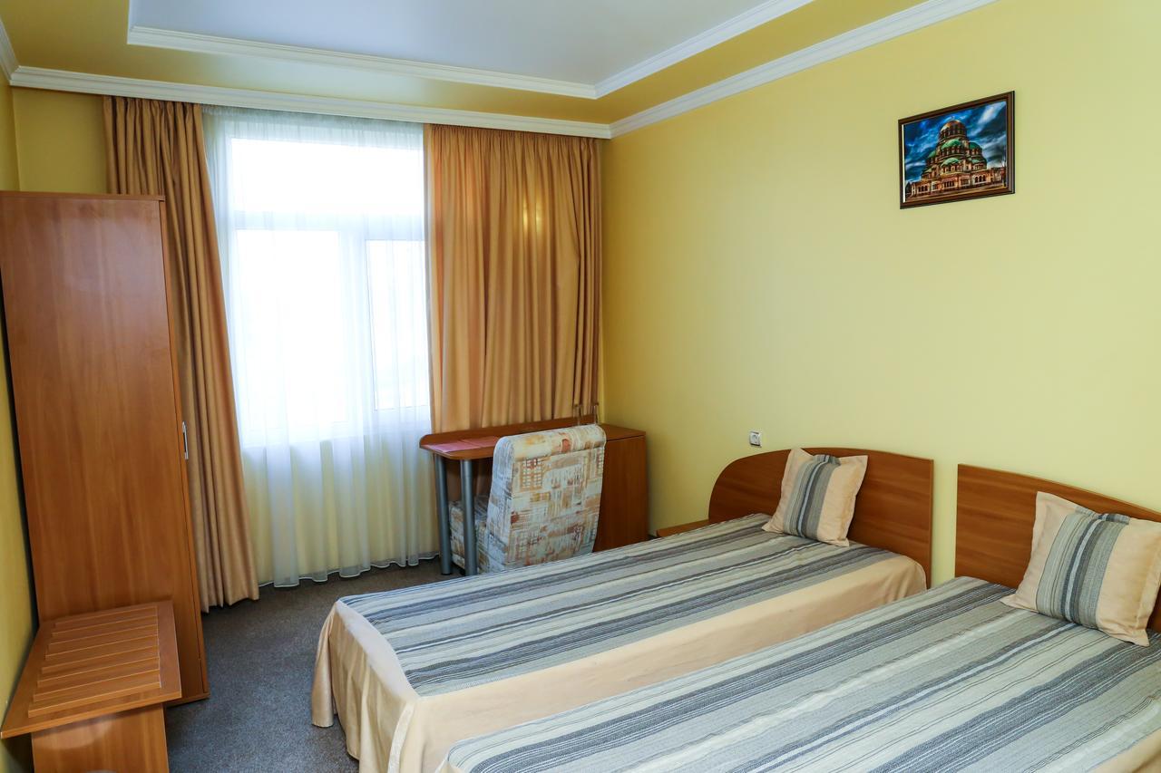 Hotel Bulgaria Kŭrdzhali Eksteriør billede