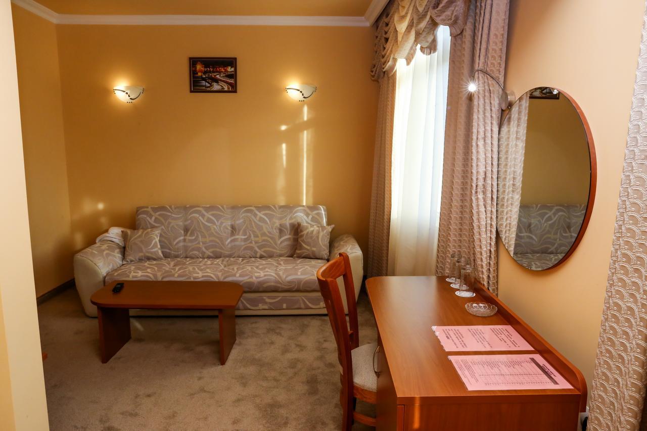Hotel Bulgaria Kŭrdzhali Eksteriør billede
