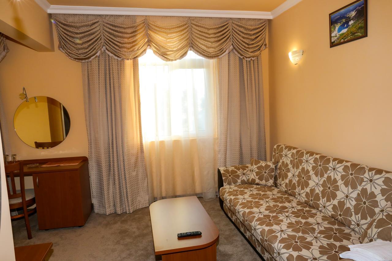 Hotel Bulgaria Kŭrdzhali Eksteriør billede