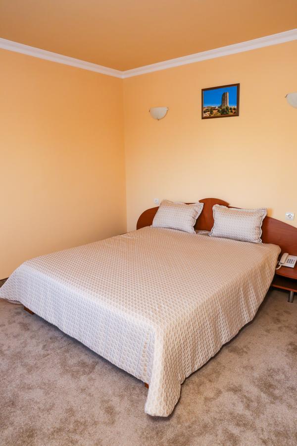 Hotel Bulgaria Kŭrdzhali Eksteriør billede