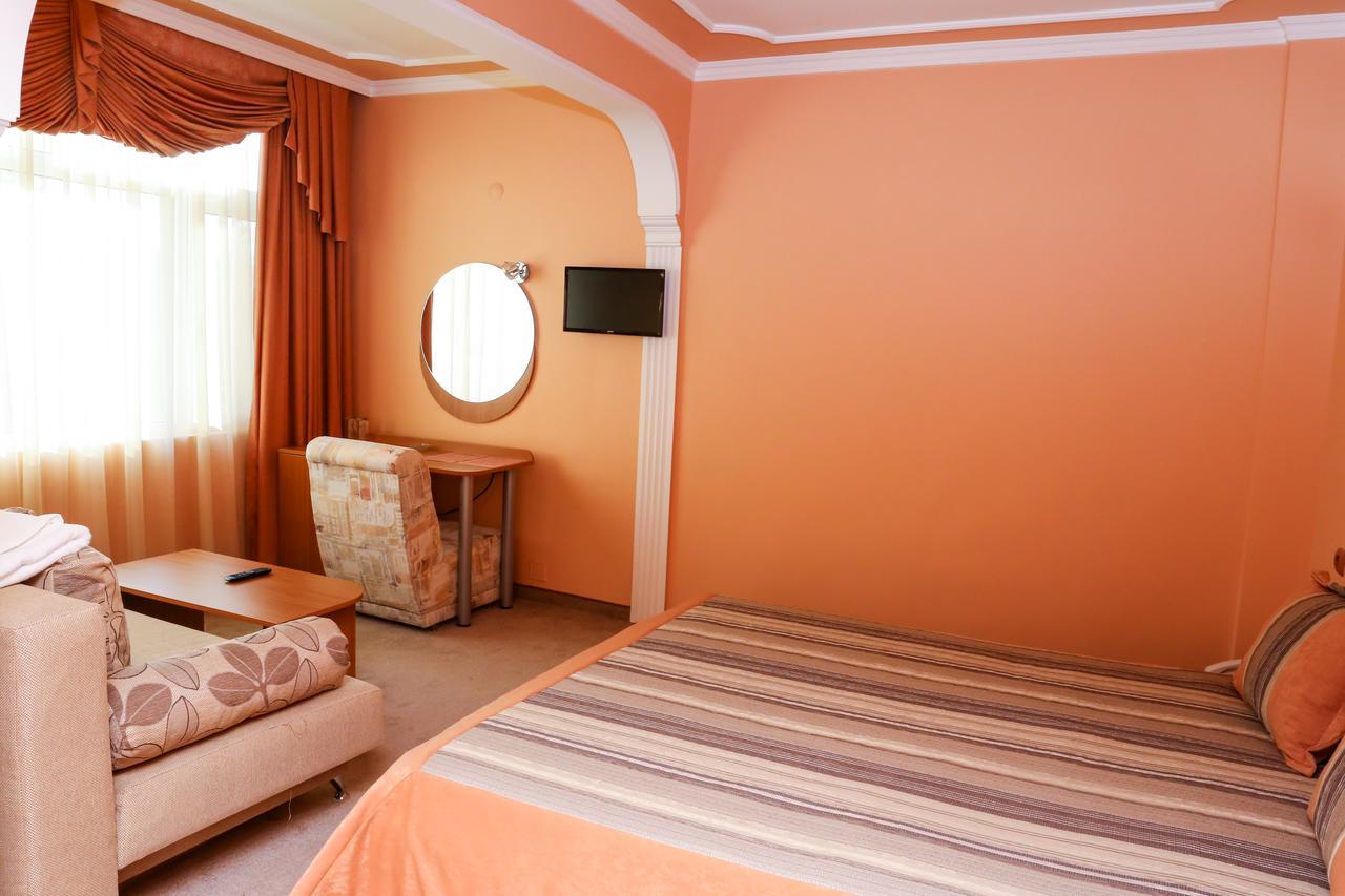 Hotel Bulgaria Kŭrdzhali Eksteriør billede
