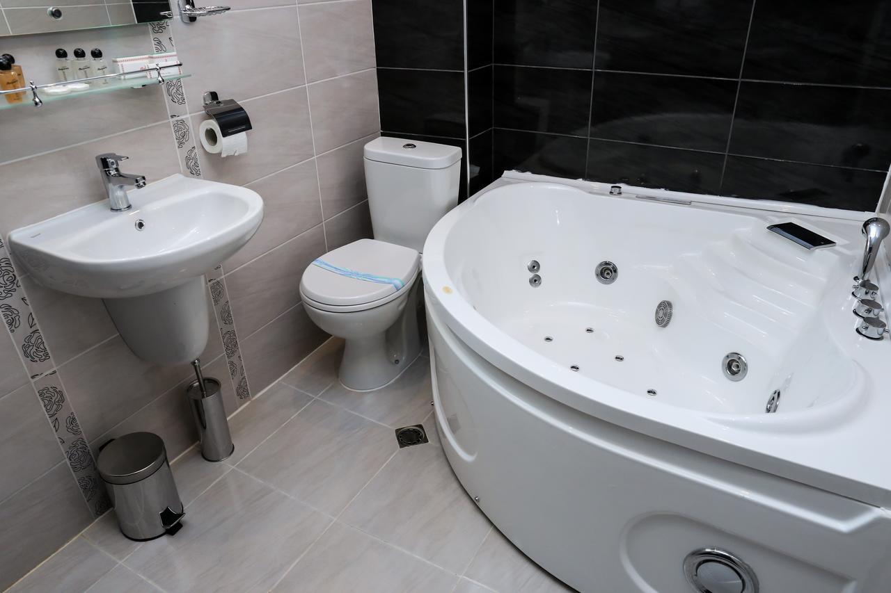 Hotel Bulgaria Kŭrdzhali Eksteriør billede